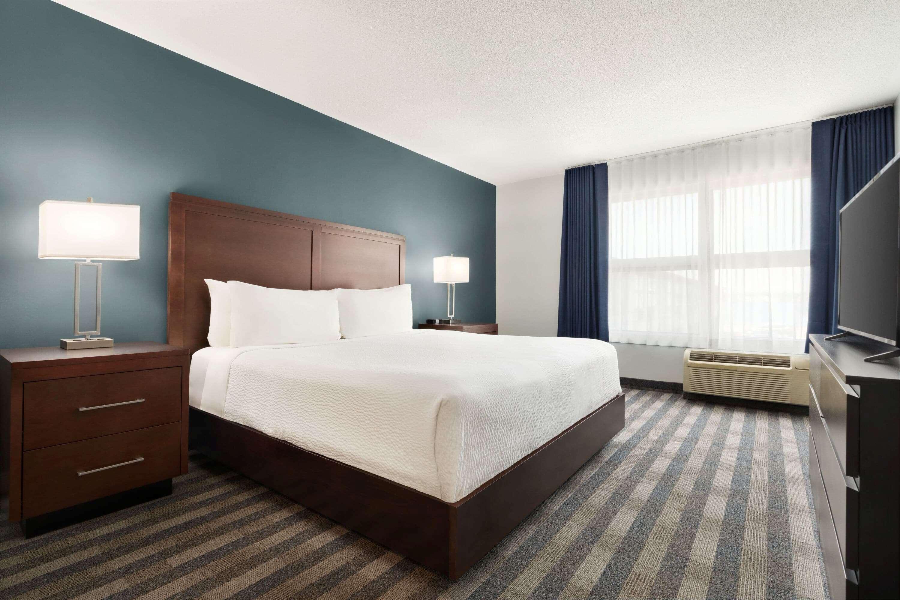 Days Inn By Wyndham Sarnia Harbourfront Extérieur photo